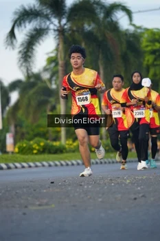 Runner Photo 2234687