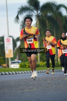 Runner Photo 2234714
