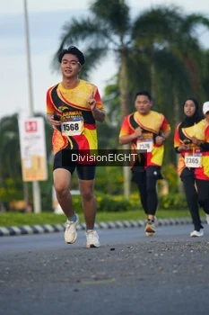 Runner Photo 2234736