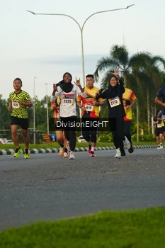 Runner Photo 2234796