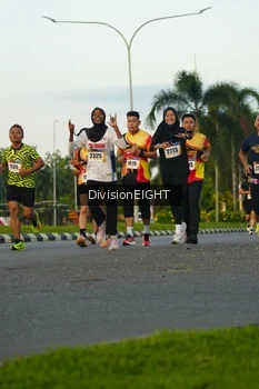Runner Photo 2234798