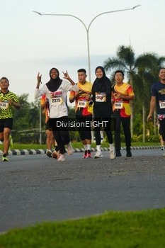 Runner Photo 2234825