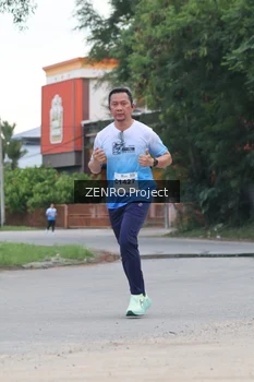 Runner Photo 2234956