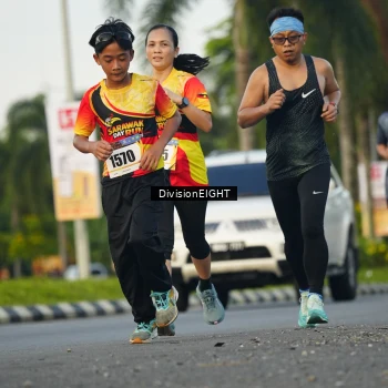Runner Photo 2235091