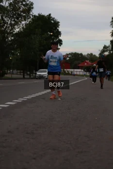 Runner Photo 2235100