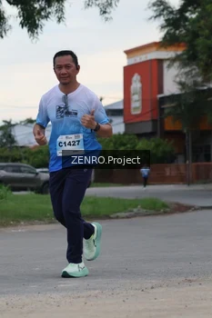 Runner Photo 2235102