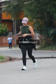 Runner Photo 2235107