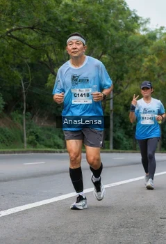 Runner Photo 2235176
