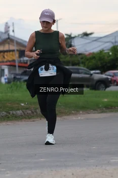 Runner Photo 2235247