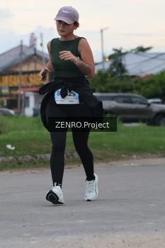Runner Photo 2235283