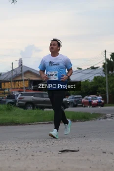 Runner Photo 2235323