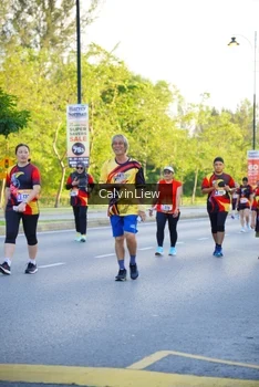 Runner Photo 2235324