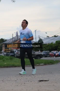 Runner Photo 2235340