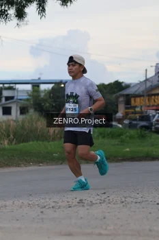 Runner Photo 2235496