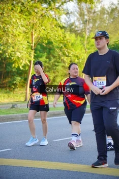 Runner Photo 2235497