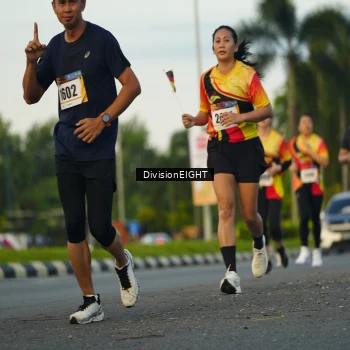 Runner Photo 2235502