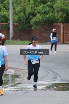 Runner Photo 2236044