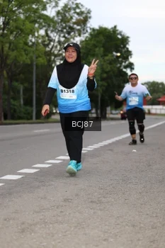 Runner Photo 2236107