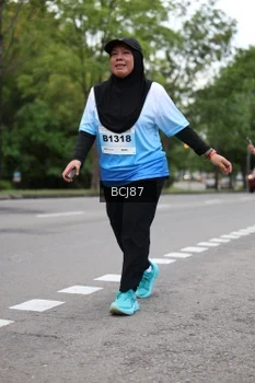 Runner Photo 2236122