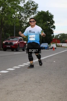 Runner Photo 2236124