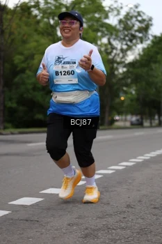 Runner Photo 2236148