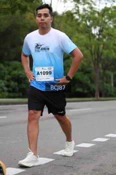 Runner Photo 2236242