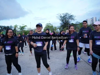 Runner Photo 2236635