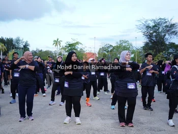 Runner Photo 2236704