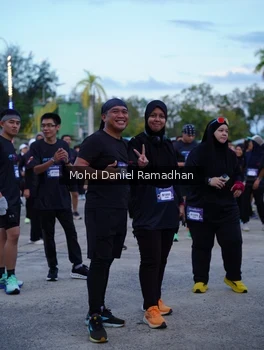 Runner Photo 2236754
