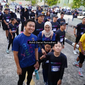 Runner Photo 2236886