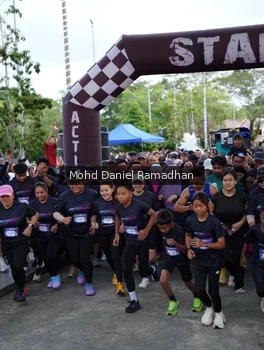 Runner Photo 2236929