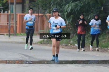 Runner Photo 2236982