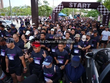 Runner Photo 2236987