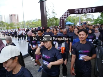 Runner Photo 2237096