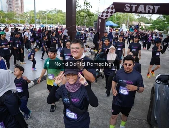 Runner Photo 2237215
