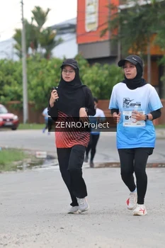 Runner Photo 2237332