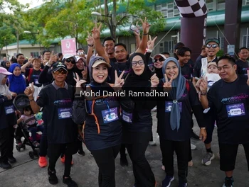 Runner Photo 2237414