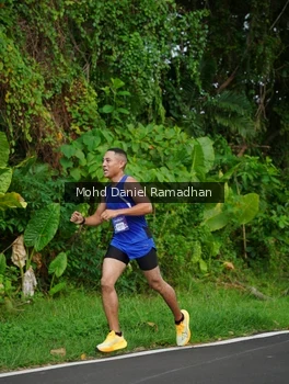 Runner Photo 2237445
