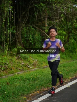 Runner Photo 2237510