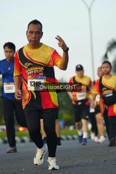 Runner Photo 2237514