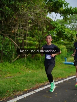 Runner Photo 2237565