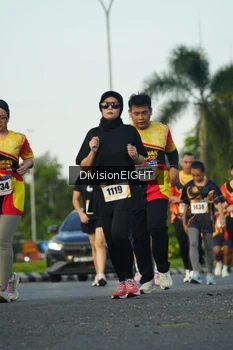 Runner Photo 2237568