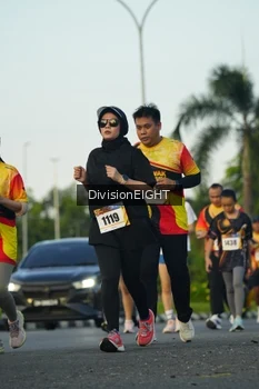 Runner Photo 2237580