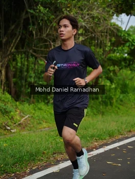 Runner Photo 2237584