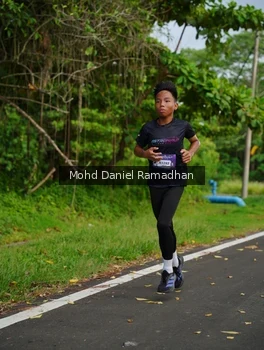 Runner Photo 2237594