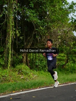 Runner Photo 2237616