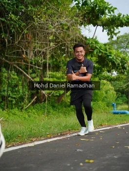 Runner Photo 2237638