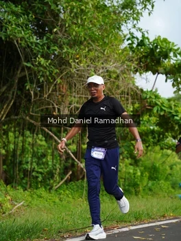 Runner Photo 2237665