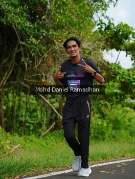 Runner Photo 2237676
