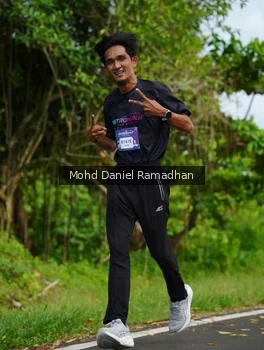 Runner Photo 2237684